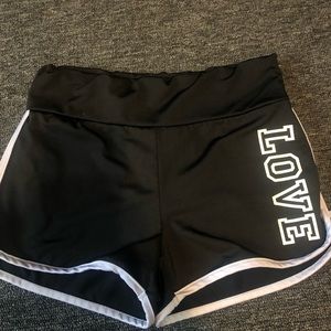 Nice workout shorts for the summer!
